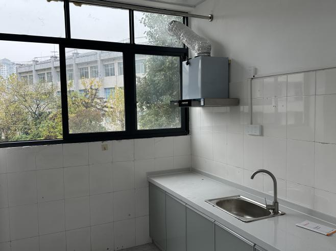 盘活闲置住房 喜迎凯里新市民_黔东南州K8凯发集团集团